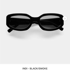 VEHLA Indi Sunglasses